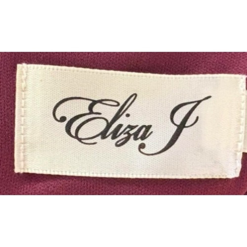 Eliza J Velvet Velour Burgundy Ruched Dress with Keyhole Back - Picture 4 of 7